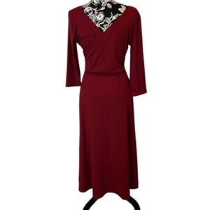 Tribeca Studio Red dress front & back v -neck 3/4 sleeve has stretch